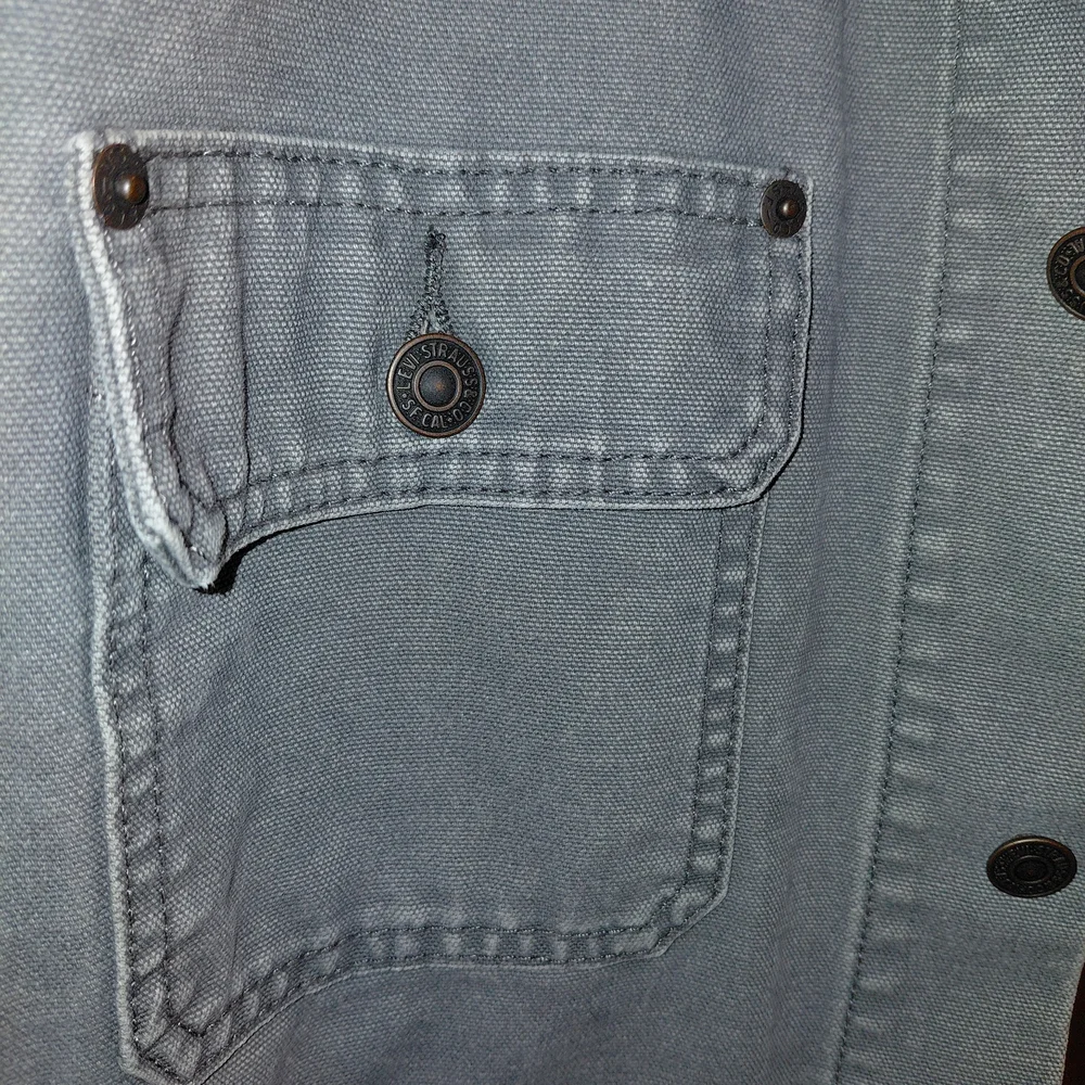 Levi's Men's Classic Gray JEAN Jacket - Picture 5 of 14
